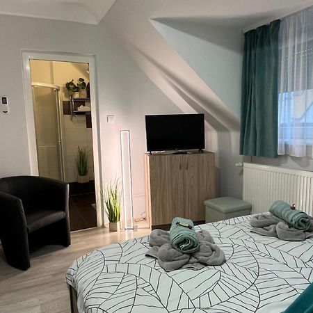 Oreo Apartman Eger Ngoại thất bức ảnh