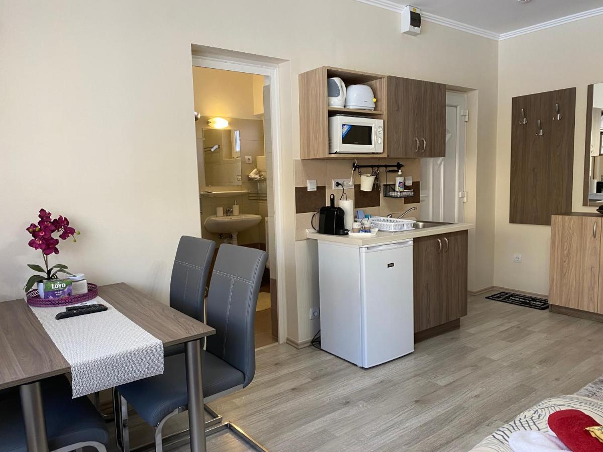 Oreo Apartman Eger Ngoại thất bức ảnh