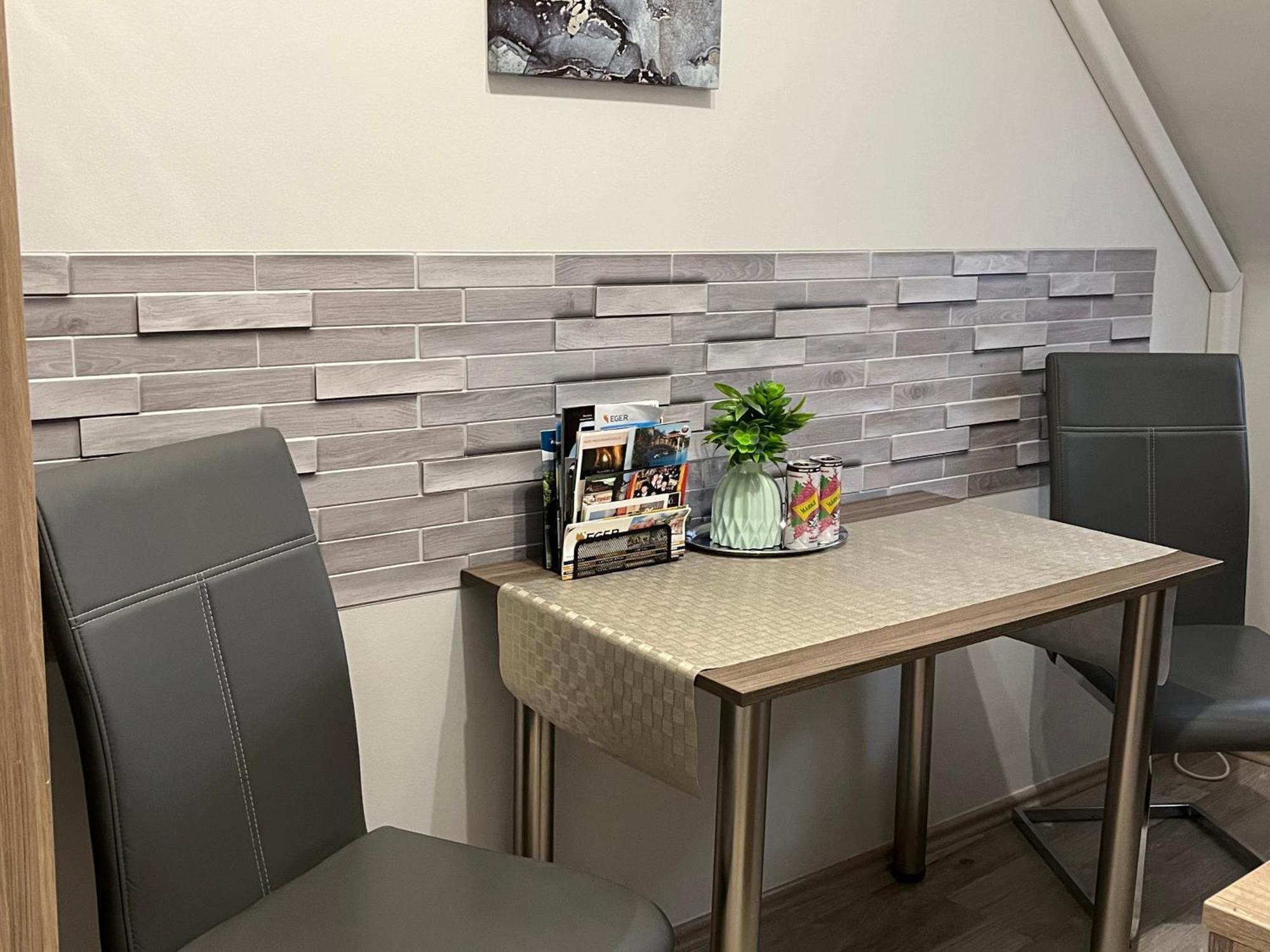 Oreo Apartman Eger Ngoại thất bức ảnh