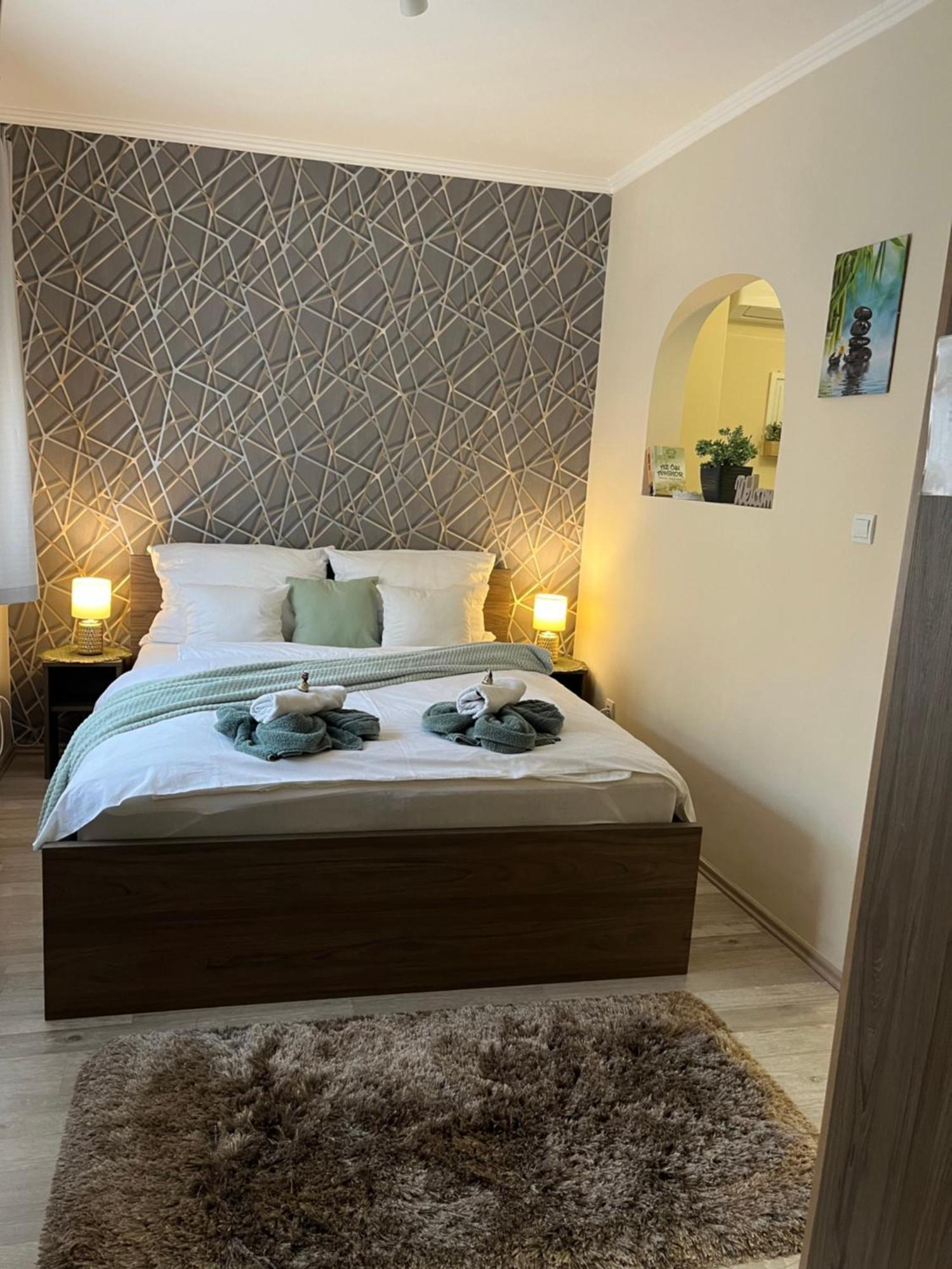 Oreo Apartman Eger Ngoại thất bức ảnh
